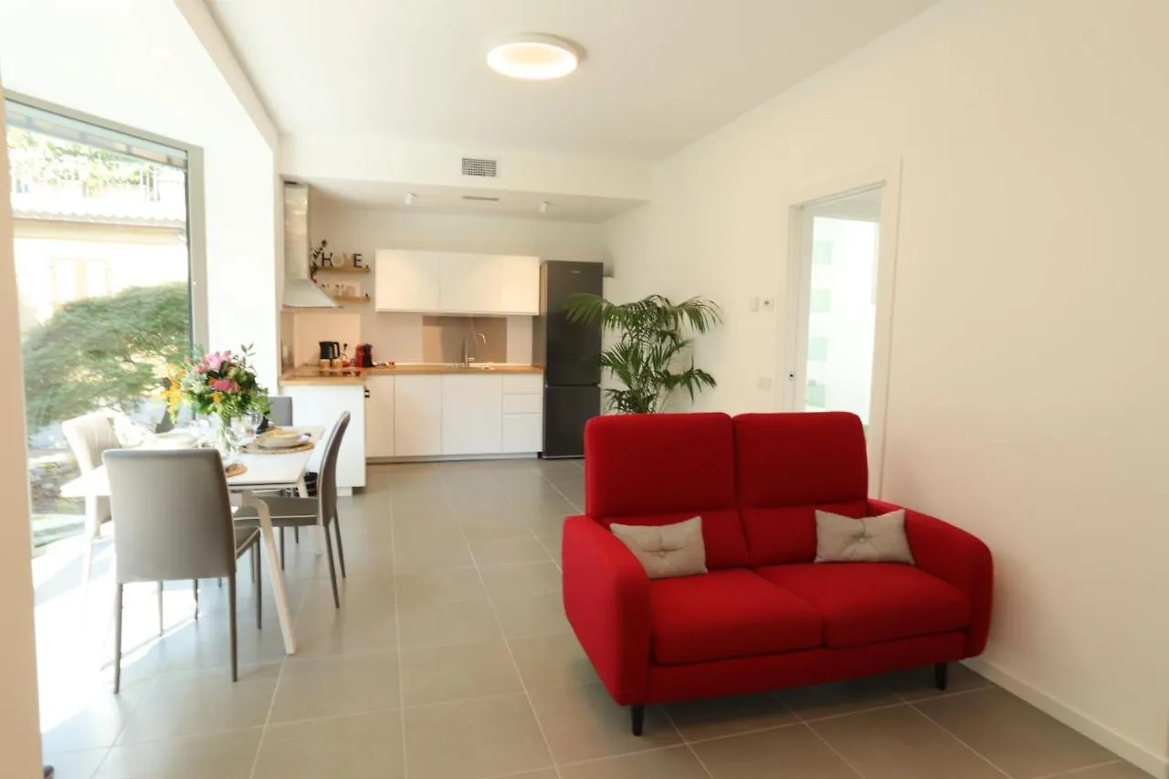 Apartment Magnolia Lake Como City Center Free Parking Italy